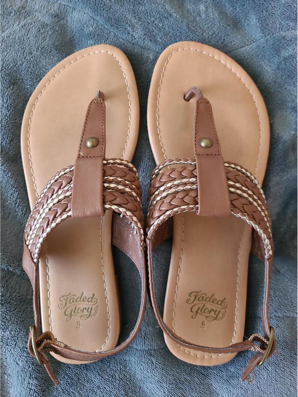 Faded Glory Womens 6 Ankle Strap Slingback Thong Sandal Elastic & Buckle Closure